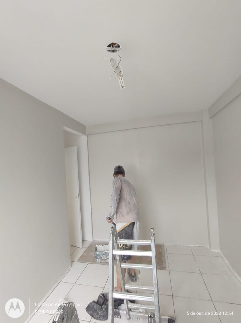 0d8781c1-cdc4-4bd9-ad5b-cefb594abc8c